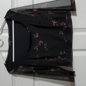 NWOT BCBGMaxAzria Black Floral Mesh Lined Long Sleeve Crop Top Size Medi…